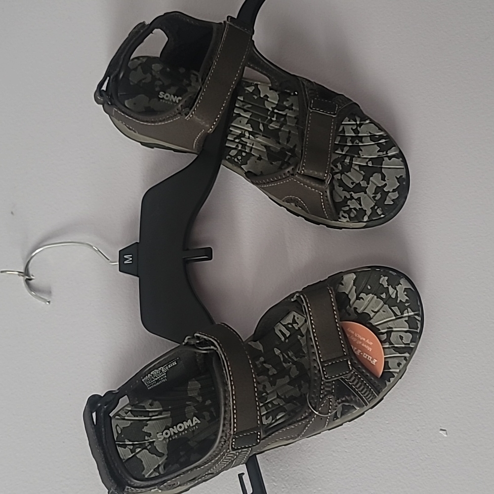 Sandals NWT